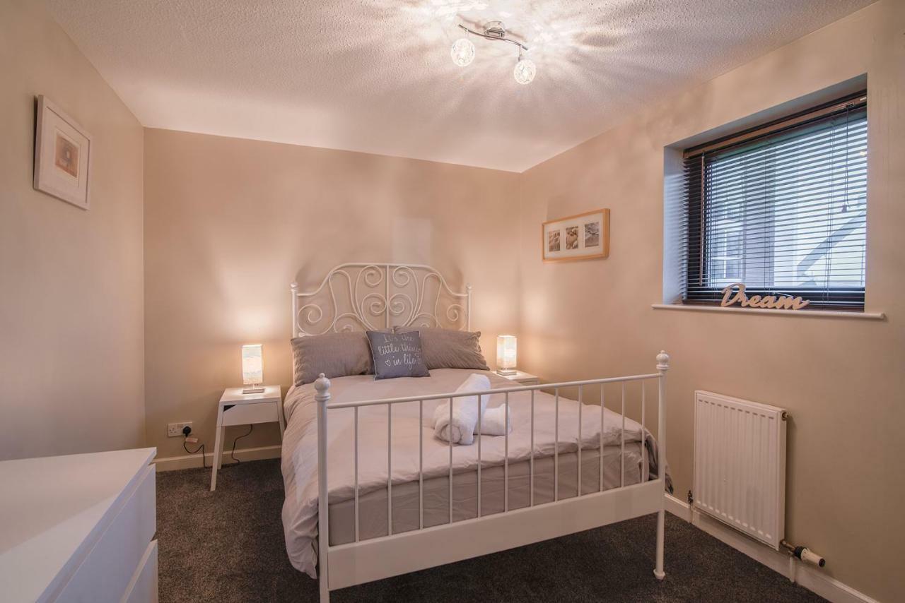 Апартаменты Sec/ Hydro Two Bed Flat With Free Parking And Great View Глазго Экстерьер фото